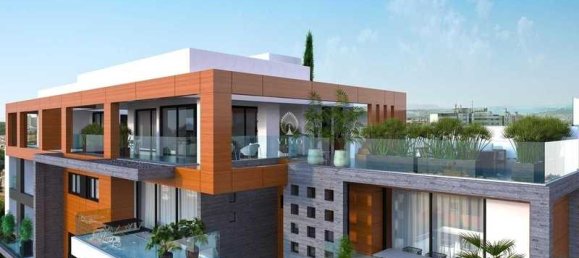 4 bedrooms Penthouse in Limassol, Cyprus No. 19318 2