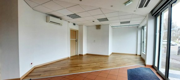 Здание с 2 спальнями в Ингерсхайм, Франция № 81776 2