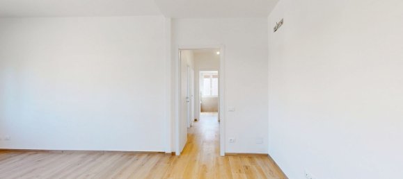 3 bedrooms Apartment in Maranello, Italy No. 370531 10