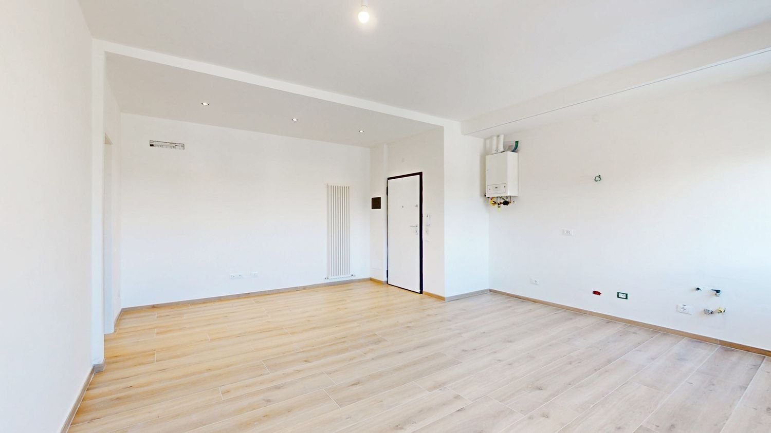 3 bedrooms Apartment in Maranello, Italy No. 370531