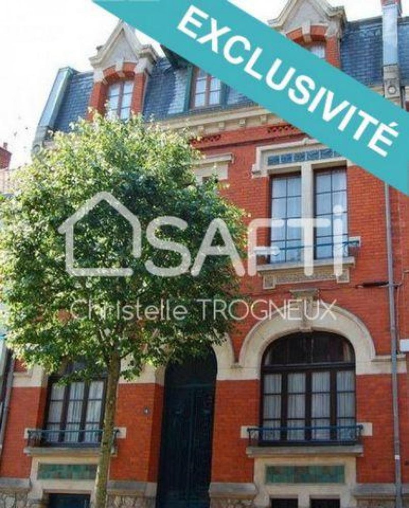 8 غرف نوم منزل في Albert, France رقم 6342