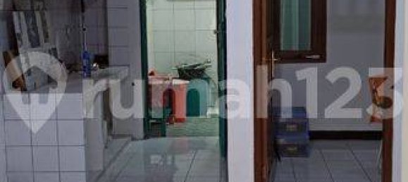 3 Schlafzimmer Haus in Grogol Petamburan, Indonesia, Nr. 2489 2