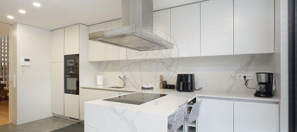 3 bedrooms House in Avintes, Portugal No. 17211 11