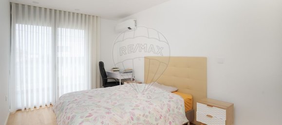 3 bedrooms House in Avintes, Portugal No. 17211 4