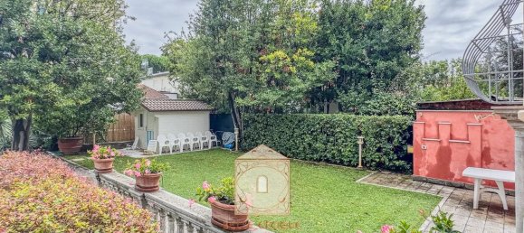 2 bedrooms Villa in Camaiore, Italy No. 358171 29