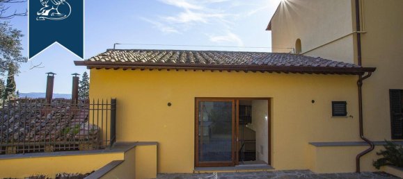 8 rooms Villa in Fiesole, Italy No. 129281 20