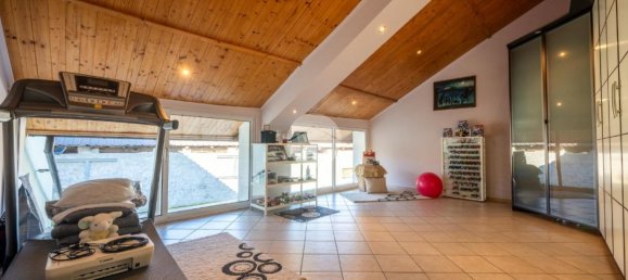 Casa de 6 habitaciónes en Cuneo, Italy No. 143549 23