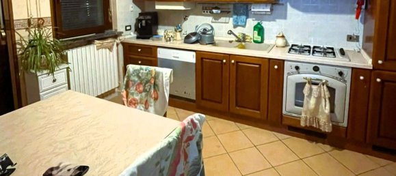 4 rooms Apartment in Gerenzago, Italy No. 78751 16