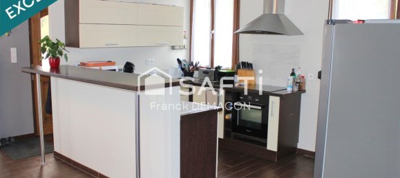 3 bedrooms House in Villette, France No. 209957 7