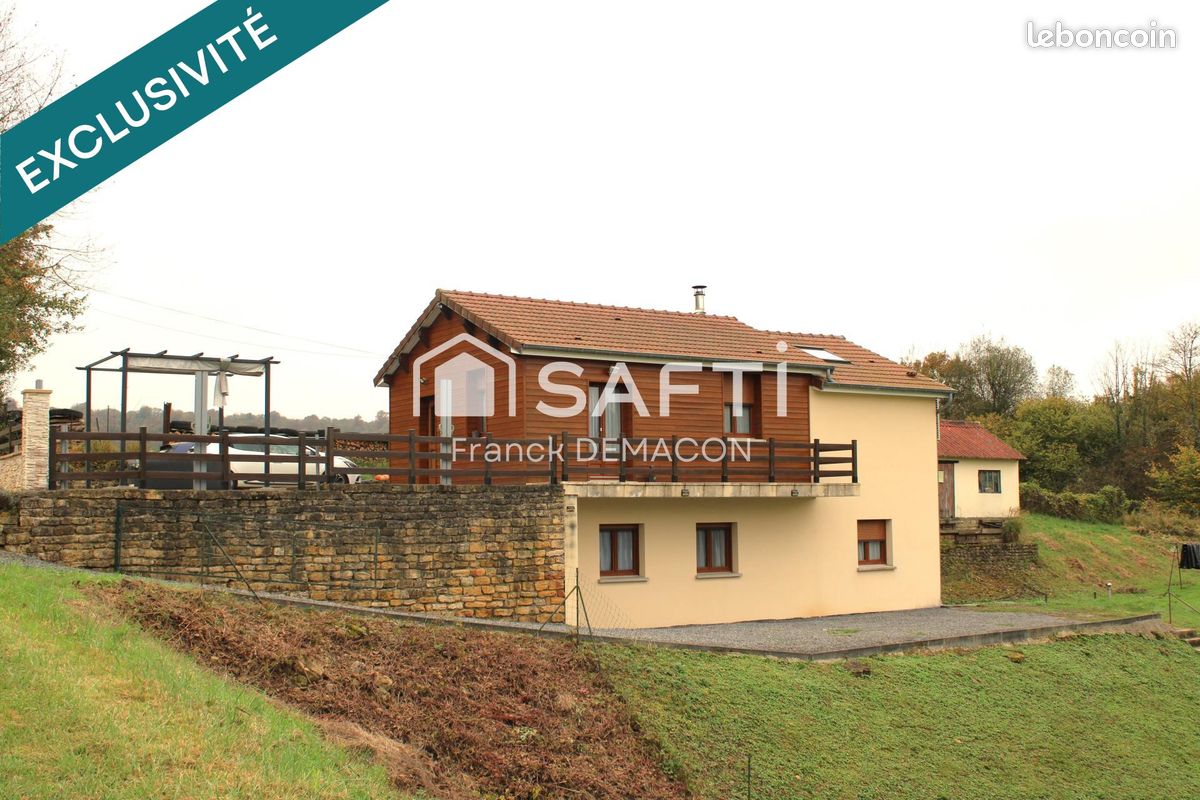 3 bedrooms House in Villette, France No. 209957