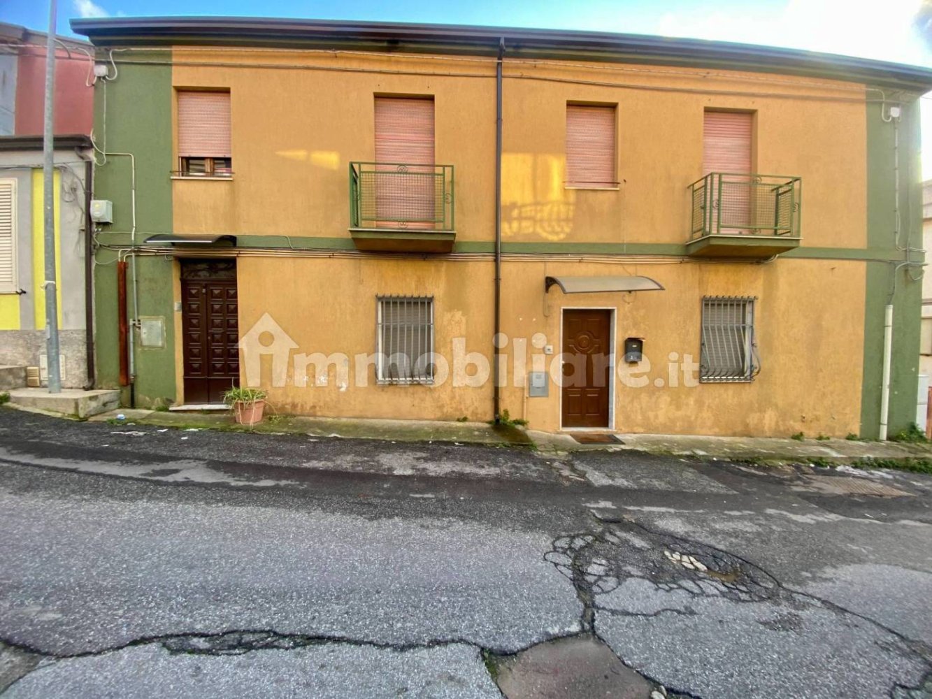 2 bedrooms Apartment in Vibo Valentia, Italy No. 104539