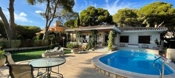 Casa de 6 dormitorios en Dehesa De Campoamor, Spain No. 130938 4