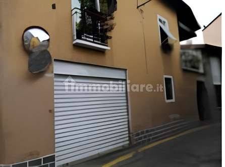 1-salle Propriété commerciale à Golasecca, Italy No. 94111