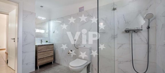 4 Schlafzimmer Villa in Albufeira, Portugal, Nr. 119098 13