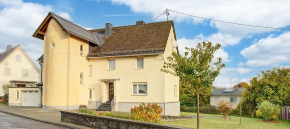 Moradia em banda de 9 divisões em Altenkirchen, Germany N.º 133128 2