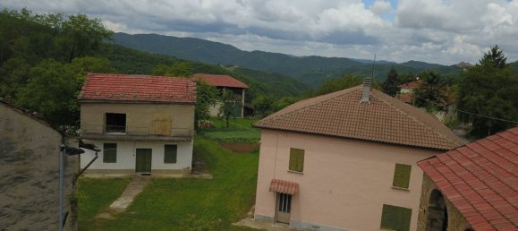 10-Zimmer Haus in Pezzolo Valle Uzzone, Italy, Nr. 175604 2