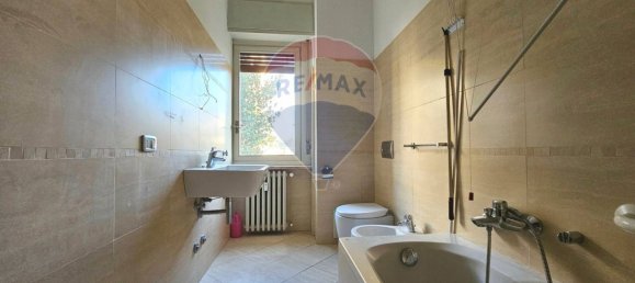 3-salle Appartement à Pavia, Italy No. 57510 13