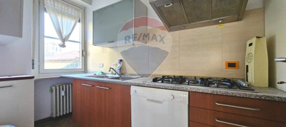 3-salle Appartement à Pavia, Italy No. 57510 9