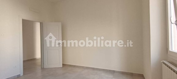 2 Schlafzimmer Wohnung in Florence, Italy, Nr. 274602 9