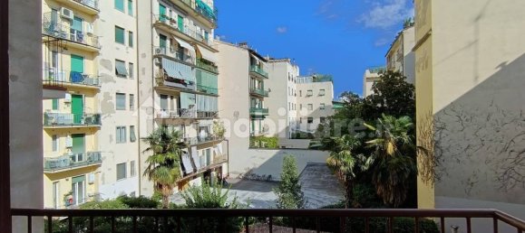 2 Schlafzimmer Wohnung in Florence, Italy, Nr. 274602 3