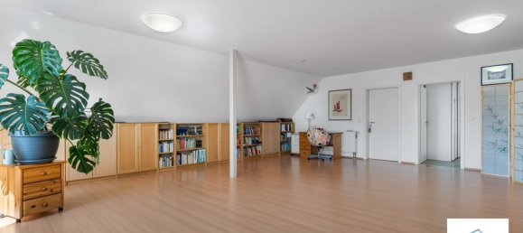 Oficina de 17 habitaciónes en Leer, Germany No. 242276 35