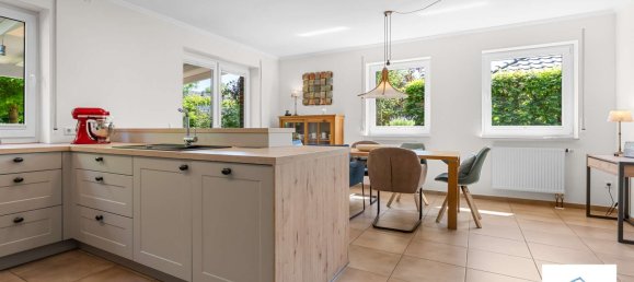 Oficina de 17 habitaciónes en Leer, Germany No. 242276 7