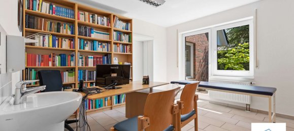 Oficina de 17 habitaciónes en Leer, Germany No. 242276 27