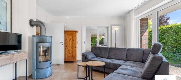 Oficina de 17 habitaciónes en Leer, Germany No. 242276 13