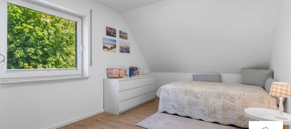 Oficina de 17 habitaciónes en Leer, Germany No. 242276 18