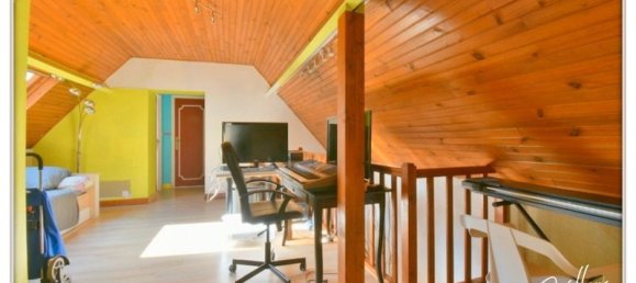 Moradia em banda T2 em Chateaumeillant, France N.º 250979 5