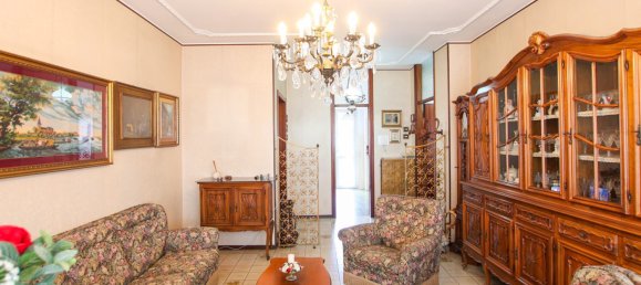 Квартира с 2 спальнями в Новара, Италия № 301559 5