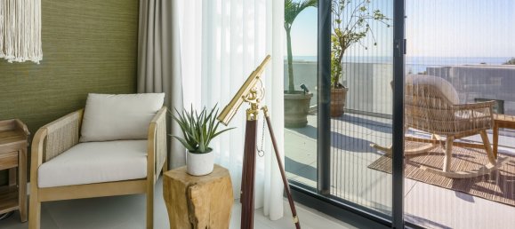 5 bedrooms Villa in Marbella, Spain No. 4673 29