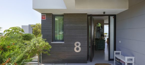 5 bedrooms Villa in Marbella, Spain No. 4673 7