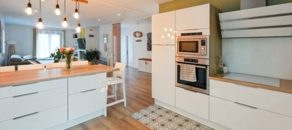 4 bedrooms House in Villenave-d'Ornon, France No. 317437 6