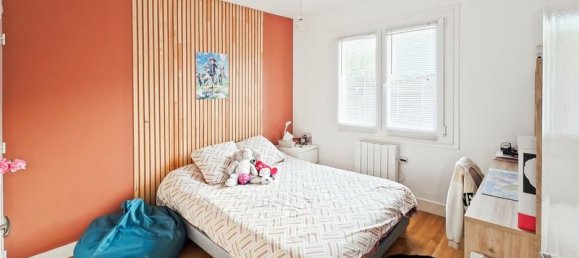 4 bedrooms House in Villenave-d'Ornon, France No. 317437 11