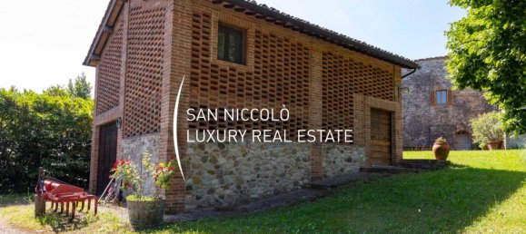 9 bedrooms House in Gaiole in Chianti, Italy No. 211991 2