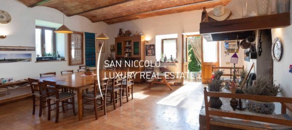 9 bedrooms House in Gaiole in Chianti, Italy No. 211991 18