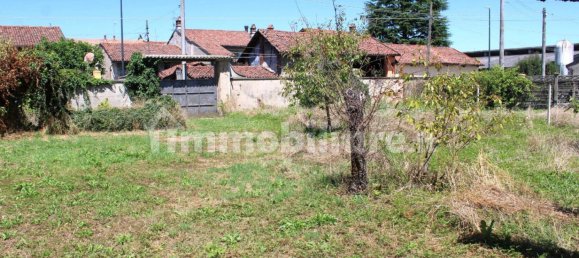 Casa de 2 dormitorios en Pertengo, Italy No. 266898 4