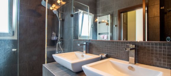 4 bedrooms House in Pegeia, Cyprus No. 9727 15