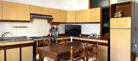 5 bedrooms Apartment in Caraffa di Catanzaro, Italy No. 212459 6