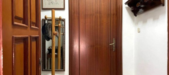 5 bedrooms Apartment in Caraffa di Catanzaro, Italy No. 212459 2