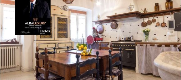 4 bedrooms Building in Massa, Italy No. 164487 6