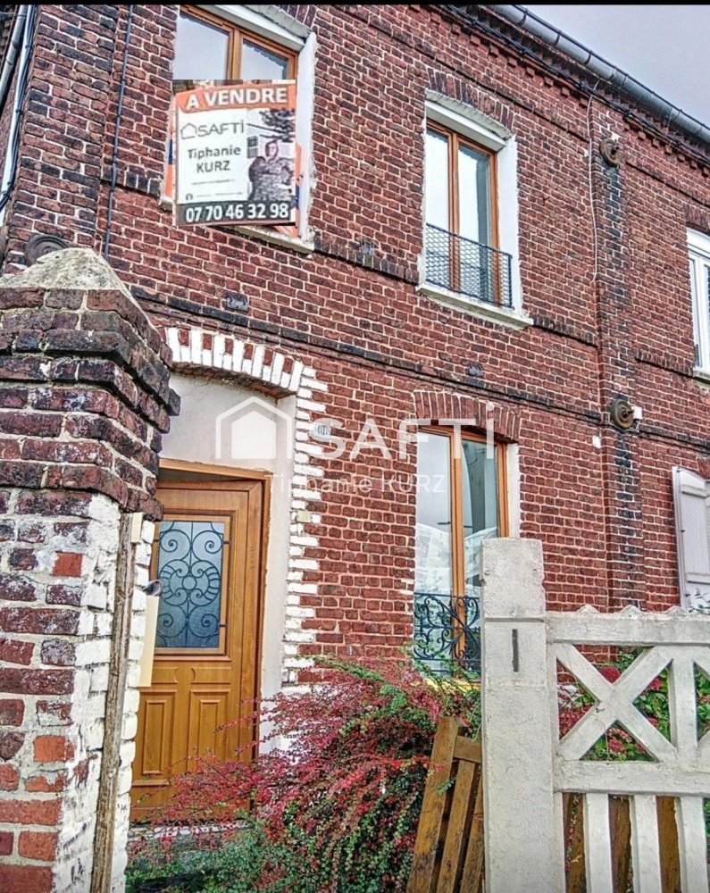 Casa de 2 dormitorios en Bruay-la-Buissiere, France No. 152714