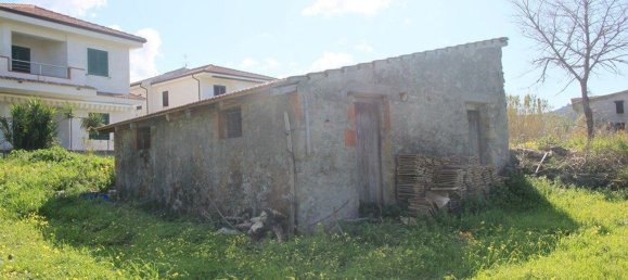  قطعة أرض في Grisolia, Italy 11150متر مربع رقم 68019 12