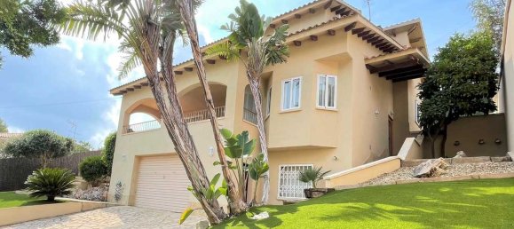 4 bedrooms Villa in Castelldefels, Spain No. 2399 6