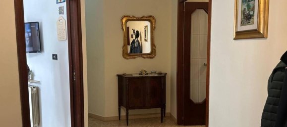 4 rooms Apartment in Naples, Italy No. 167253 5