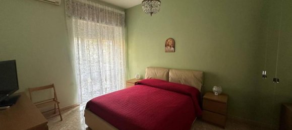 4 rooms Apartment in Naples, Italy No. 167253 12