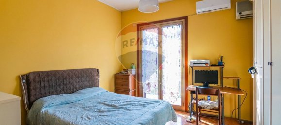 Apartamento de 4 dormitorios en Mascalucia, Italy No. 324573 21