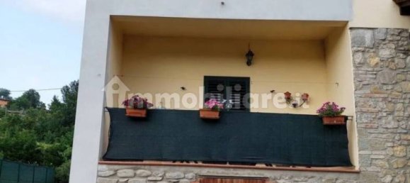 4 bedrooms Apartment in Arezzo, Italy No. 204858 59