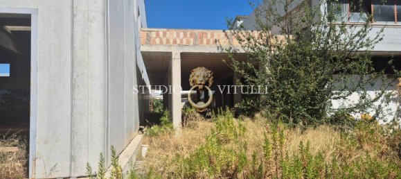 2000m² Warehouse in Bari, Italy No. 349143 8